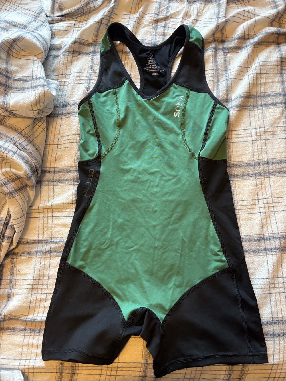 Virus Ascend EAU27 women’s weight lifting singlet M